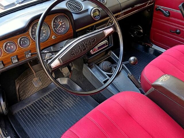 ВАЗ 2106 1990 в Днепре (Днепропетровске) на Automoto.ua Красный ВАЗ 2106, объемом двигателя 1.3 л и пробегом 120 тыс. км за 1100 $, фото 3 на Automoto.ua