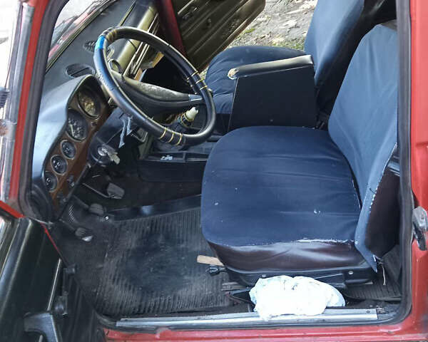ВАЗ 2106 1990 у Соленом на Automoto.ua Червоний ВАЗ 2106, об'ємом двигуна 1.5 л та пробігом 100 тис. км за 521 $, фото 7 на Automoto.ua