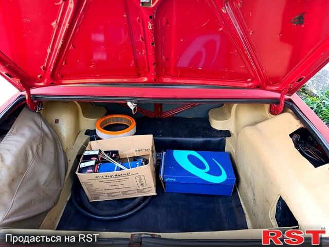 ВАЗ 2106 1990 в Днепре (Днепропетровске) на Automoto.ua Красный ВАЗ 2106, объемом двигателя 1.3 л и пробегом 120 тыс. км за 1100 $, фото 4 на Automoto.ua