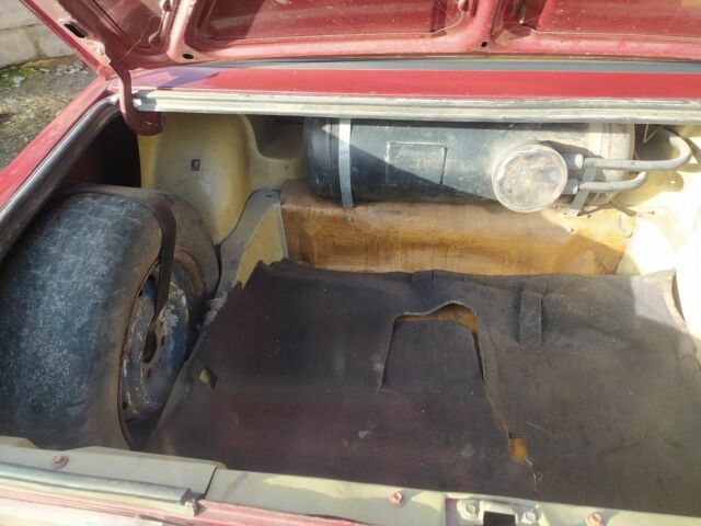 Червоний ВАЗ 2106, об'ємом двигуна 5 л та пробігом 356 тис. км за 450 $, фото 5 на Automoto.ua