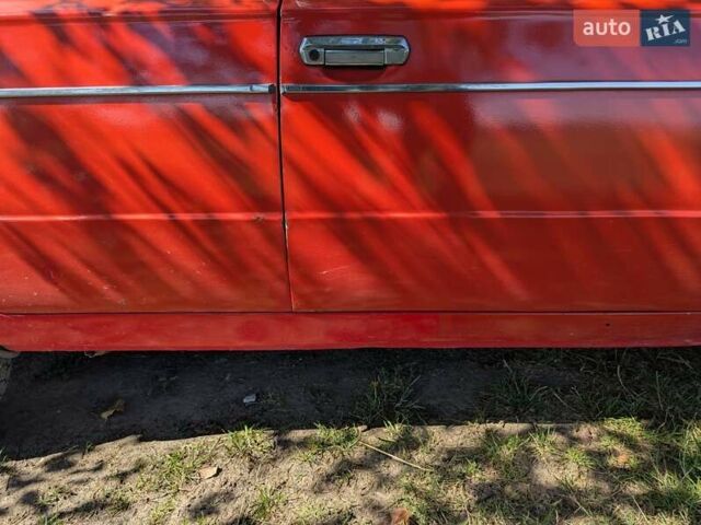 ВАЗ 2106 1990 в Петриковке на Automoto.ua Красный ВАЗ 2106, объемом двигателя 1.5 л и пробегом 30 тыс. км за 1117 $, фото 3 на Automoto.ua