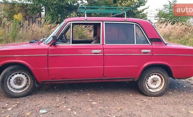 Красный ВАЗ 2106, объемом двигателя 0 л и пробегом 160 тыс. км за 999 $, фото 5 на Automoto.ua