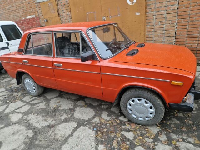 Красный ВАЗ 2106, объемом двигателя 1 л и пробегом 97 тыс. км за 950 $, фото 1 на Automoto.ua