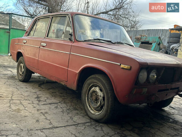 Красный ВАЗ 2106, объемом двигателя 1.5 л и пробегом 300 тыс. км за 141 $, фото 1 на Automoto.ua
