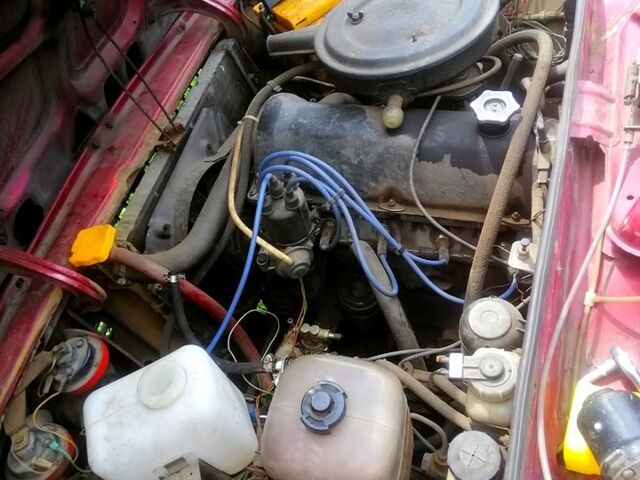 Красный ВАЗ 2106, объемом двигателя 1.6 л и пробегом 68 тыс. км за 550 $, фото 4 на Automoto.ua