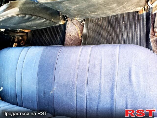 Красный ВАЗ 2106, объемом двигателя 1.5 л и пробегом 0 тыс. км за 830 $, фото 12 на Automoto.ua