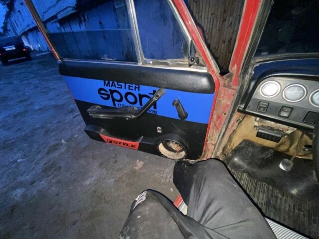 Червоний ВАЗ 2106, об'ємом двигуна 1.5 л та пробігом 37 тис. км за 355 $, фото 7 на Automoto.ua