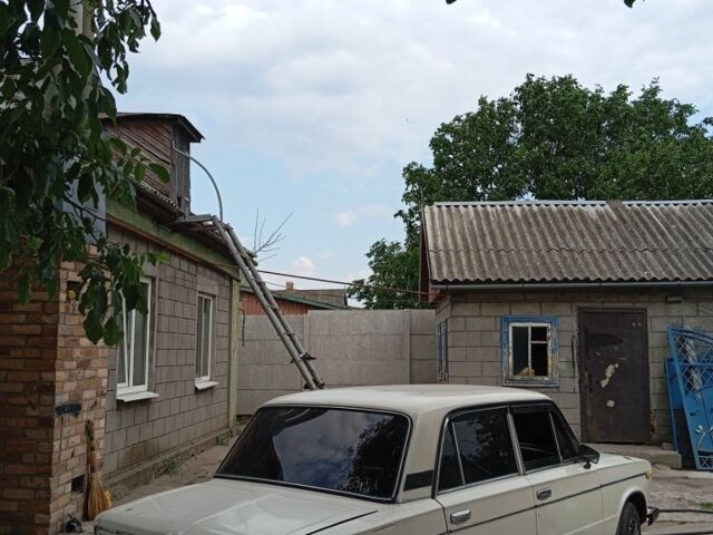 Красный ВАЗ 2106, объемом двигателя 3 л и пробегом 500 тыс. км за 889 $, фото 8 на Automoto.ua