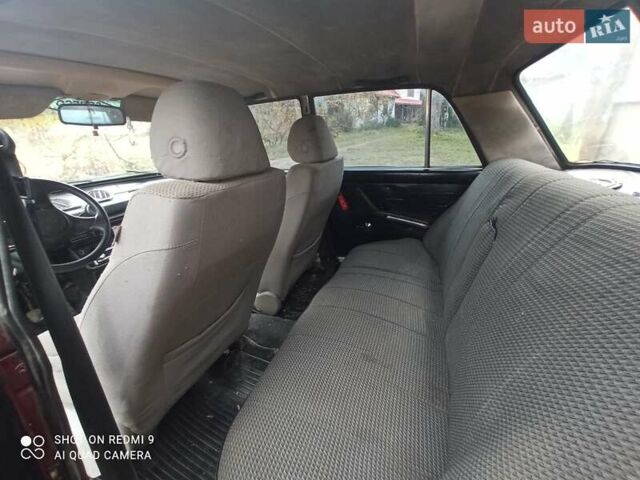 Красный ВАЗ 2106, объемом двигателя 1.6 л и пробегом 340 тыс. км за 650 $, фото 4 на Automoto.ua