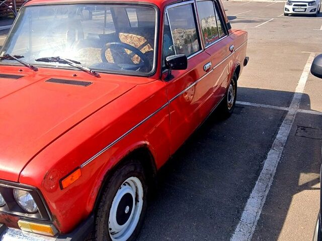 Красный ВАЗ 2106, объемом двигателя 1.5 л и пробегом 125 тыс. км за 1000 $, фото 3 на Automoto.ua