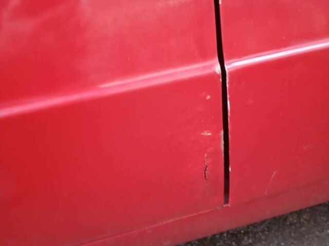 Красный ВАЗ 2106, объемом двигателя 1.6 л и пробегом 65 тыс. км за 1100 $, фото 9 на Automoto.ua