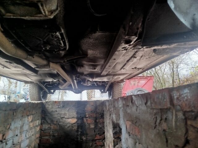 Красный ВАЗ 2106, объемом двигателя 0 л и пробегом 888 тыс. км за 592 $, фото 5 на Automoto.ua