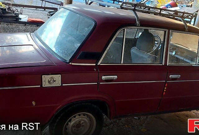 Красный ВАЗ 2106, объемом двигателя 1.5 л и пробегом 270 тыс. км за 1000 $, фото 2 на Automoto.ua