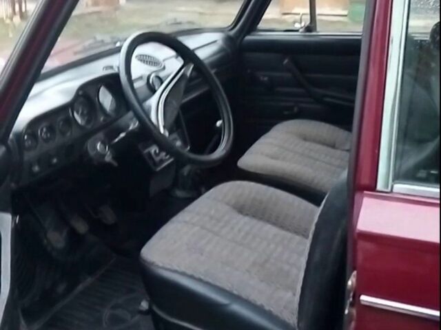 Красный ВАЗ 2106, объемом двигателя 1.6 л и пробегом 71 тыс. км за 1500 $, фото 2 на Automoto.ua