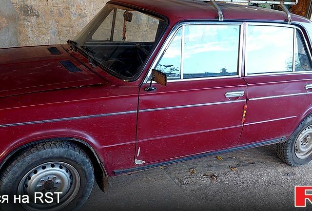 Красный ВАЗ 2106, объемом двигателя 1.5 л и пробегом 270 тыс. км за 1000 $, фото 4 на Automoto.ua