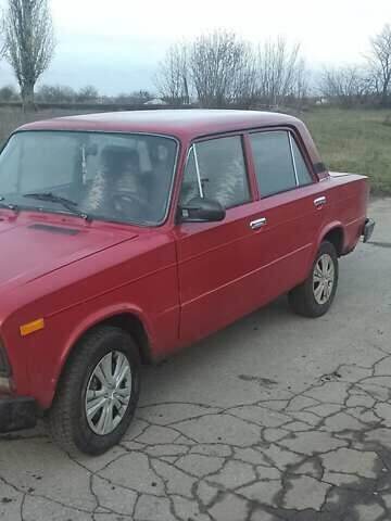 Красный ВАЗ 2106, объемом двигателя 1.3 л и пробегом 180 тыс. км за 550 $, фото 6 на Automoto.ua