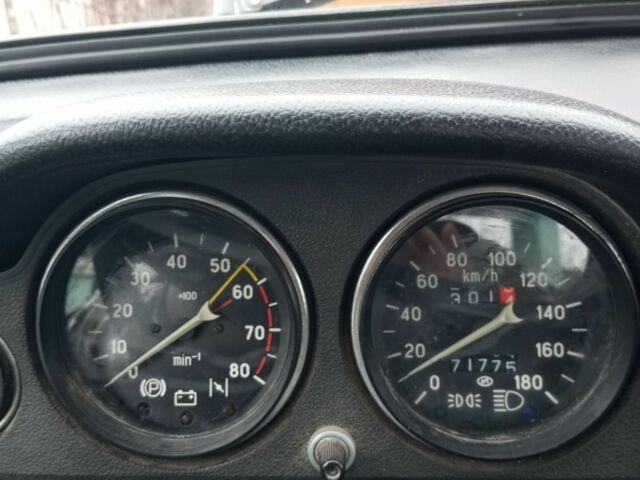 Красный ВАЗ 2106, объемом двигателя 1.6 л и пробегом 71 тыс. км за 1500 $, фото 3 на Automoto.ua