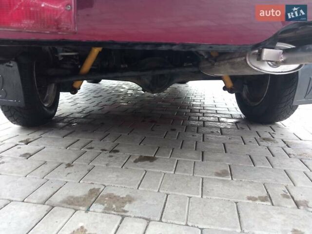 Красный ВАЗ 2106, объемом двигателя 1.6 л и пробегом 71 тыс. км за 2500 $, фото 9 на Automoto.ua