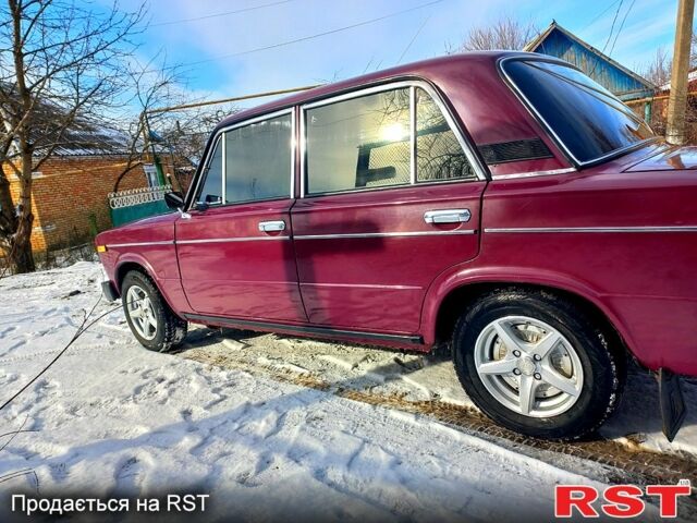 Красный ВАЗ 2106, объемом двигателя 1.5 л и пробегом 180 тыс. км за 1700 $, фото 5 на Automoto.ua