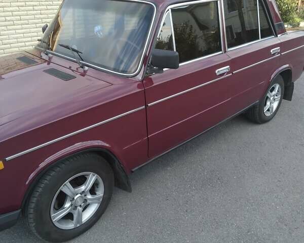 Красный ВАЗ 2106, объемом двигателя 1.6 л и пробегом 120 тыс. км за 2100 $, фото 1 на Automoto.ua