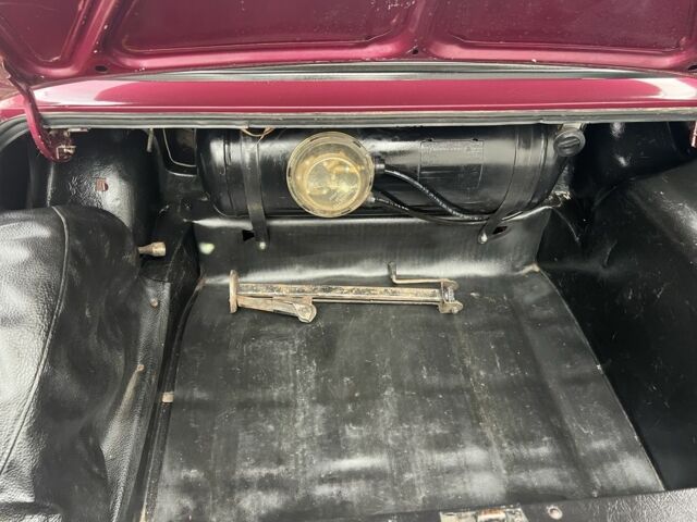 Красный ВАЗ 2106, объемом двигателя 1.5 л и пробегом 97 тыс. км за 1650 $, фото 9 на Automoto.ua