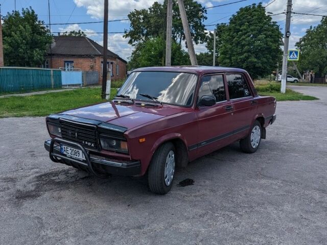 Красный ВАЗ 2106, объемом двигателя 1.5 л и пробегом 344 тыс. км за 1057 $, фото 1 на Automoto.ua