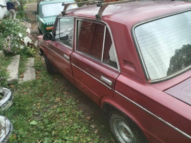 Красный ВАЗ 2106, объемом двигателя 1.6 л и пробегом 1000 тыс. км за 662 $, фото 3 на Automoto.ua