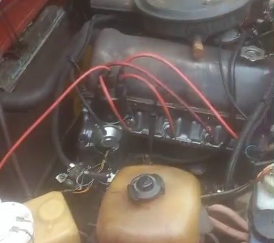 Красный ВАЗ 2106, объемом двигателя 1.2 л и пробегом 300 тыс. км за 800 $, фото 3 на Automoto.ua