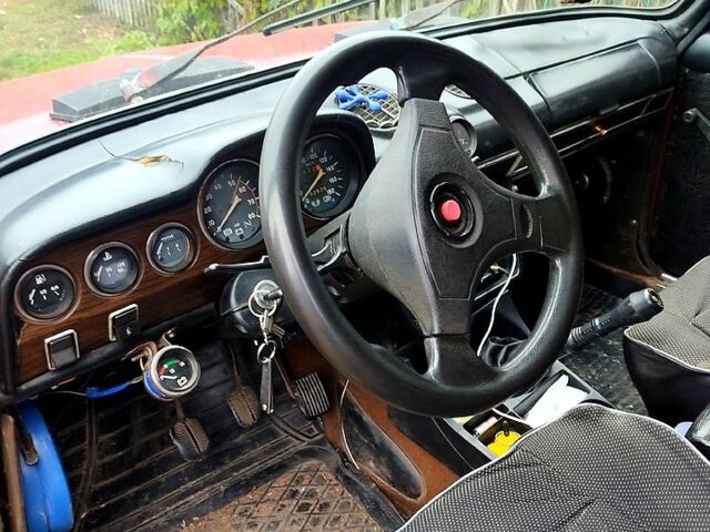 ВАЗ 2106 1977 у Чугуеве на Automoto.ua ВАЗ 2106, об'ємом двигуна 1.5 л та пробігом 78 тис. км за 760 $, фото 4 на Automoto.ua