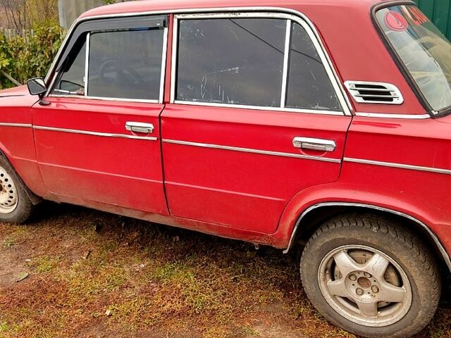 ВАЗ 2106 1977 у Чугуеве на Automoto.ua ВАЗ 2106, об'ємом двигуна 1.5 л та пробігом 78 тис. км за 760 $, фото 1 на Automoto.ua