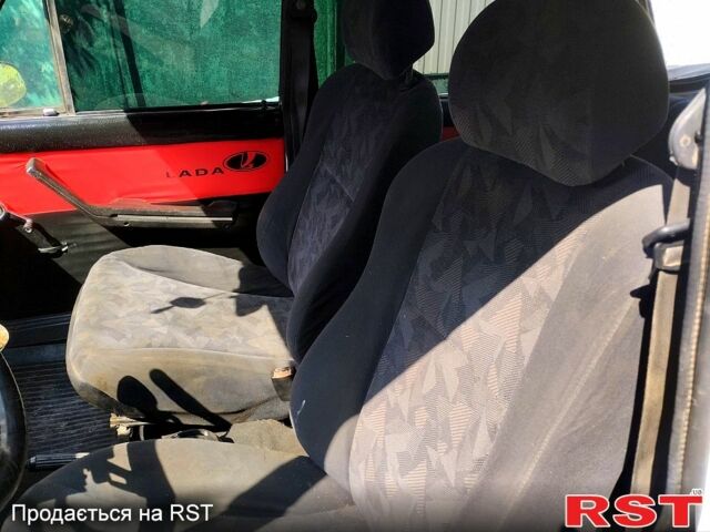 ВАЗ 2106, объемом двигателя 1.6 л и пробегом 0 тыс. км за 430 $, фото 4 на Automoto.ua