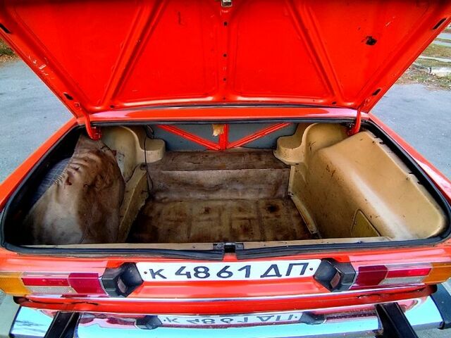 ВАЗ 2106, объемом двигателя 1.3 л и пробегом 84 тыс. км за 1500 $, фото 4 на Automoto.ua