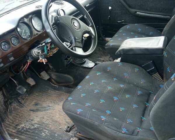 ВАЗ 2106, объемом двигателя 0 л и пробегом 111 тыс. км за 1000 $, фото 3 на Automoto.ua