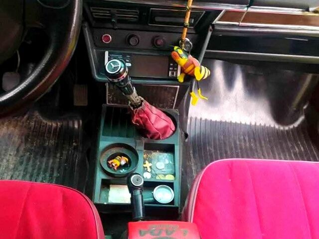 ВАЗ 2106, объемом двигателя 1.3 л и пробегом 100 тыс. км за 1000 $, фото 10 на Automoto.ua