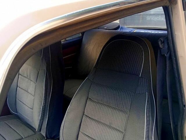 ВАЗ 2106, объемом двигателя 1.3 л и пробегом 300 тыс. км за 850 $, фото 6 на Automoto.ua