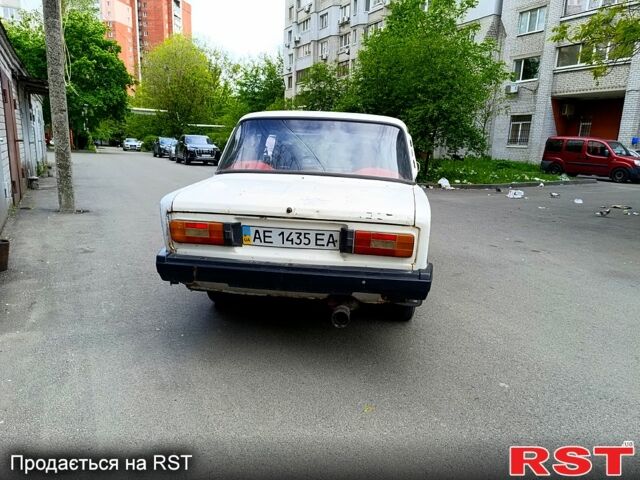 ВАЗ 2106 1988 в Днепре (Днепропетровске) на Automoto.ua ВАЗ 2106, объемом двигателя 1.6 л и пробегом 0 тыс. км за 385 $, фото 4 на Automoto.ua