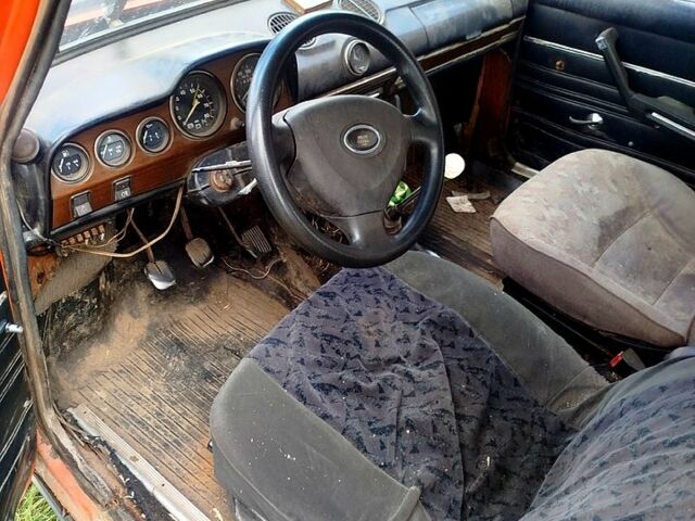 ВАЗ 2106, объемом двигателя 1.3 л и пробегом 125 тыс. км за 350 $, фото 4 на Automoto.ua