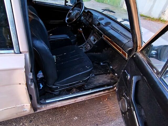 ВАЗ 2106, объемом двигателя 1.6 л и пробегом 0 тыс. км за 550 $, фото 1 на Automoto.ua