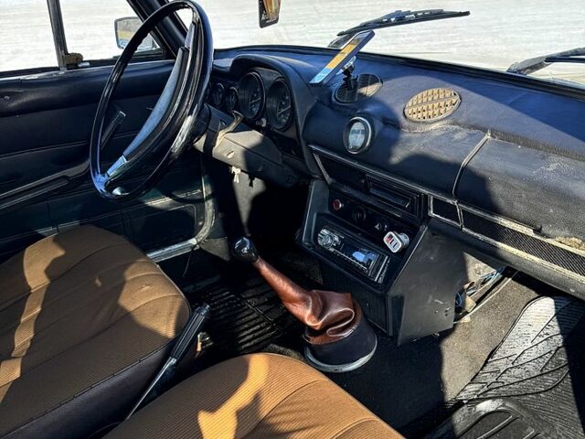 ВАЗ 2106, объемом двигателя 15 л и пробегом 250 тыс. км за 900 $, фото 10 на Automoto.ua