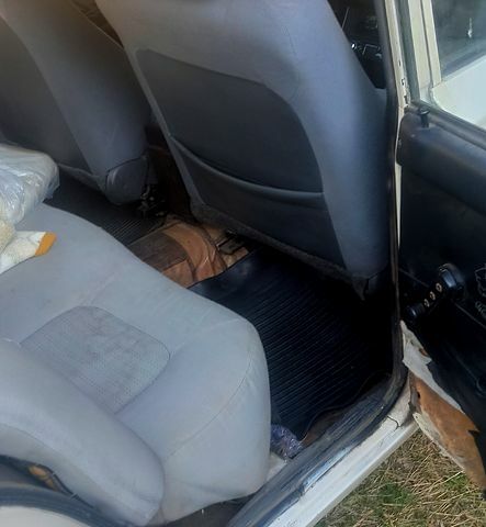 ВАЗ 2106, объемом двигателя 1.3 л и пробегом 52 тыс. км за 720 $, фото 7 на Automoto.ua