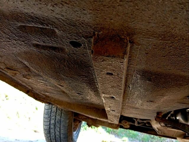 ВАЗ 2106, объемом двигателя 1.6 л и пробегом 303 тыс. км за 1500 $, фото 3 на Automoto.ua