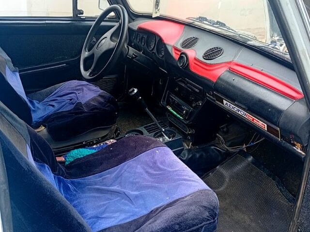 ВАЗ 2106, объемом двигателя 1.5 л и пробегом 0 тыс. км за 550 $, фото 3 на Automoto.ua