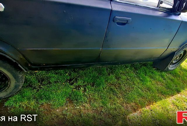 ВАЗ 2106, объемом двигателя 1.3 л и пробегом 0 тыс. км за 300 $, фото 5 на Automoto.ua