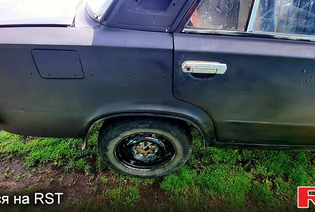 ВАЗ 2106, объемом двигателя 1.3 л и пробегом 0 тыс. км за 300 $, фото 1 на Automoto.ua