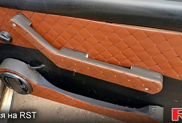 ВАЗ 2106, объемом двигателя 16 л и пробегом 150 тыс. км за 840 $, фото 10 на Automoto.ua