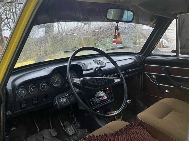 Жовтий ВАЗ 2106, об'ємом двигуна 1.5 л та пробігом 150 тис. км за 900 $, фото 2 на Automoto.ua