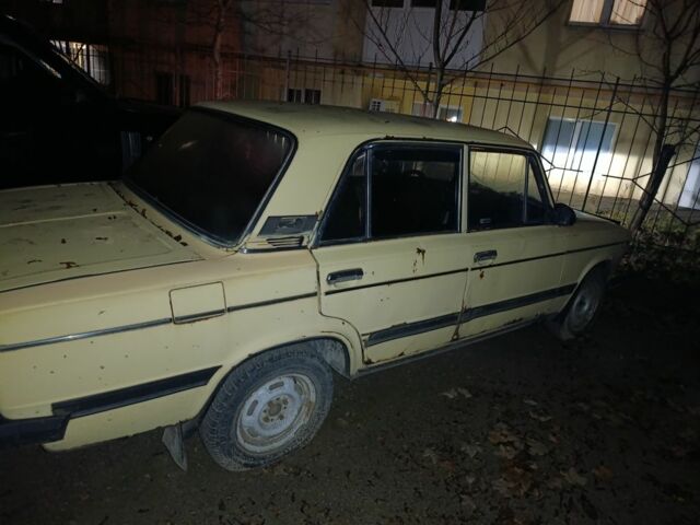 Желтый ВАЗ 2106, объемом двигателя 1.5 л и пробегом 1000 тыс. км за 355 $, фото 4 на Automoto.ua