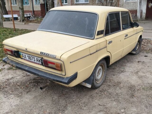 Желтый ВАЗ 2106, объемом двигателя 6 л и пробегом 111 тыс. км за 700 $, фото 2 на Automoto.ua