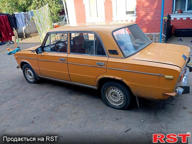 Желтый ВАЗ 2106, объемом двигателя 1.6 л и пробегом 0 тыс. км за 500 $, фото 5 на Automoto.ua