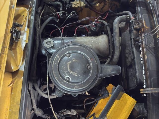 Жовтий ВАЗ 2106, об'ємом двигуна 0 л та пробігом 52 тис. км за 720 $, фото 6 на Automoto.ua